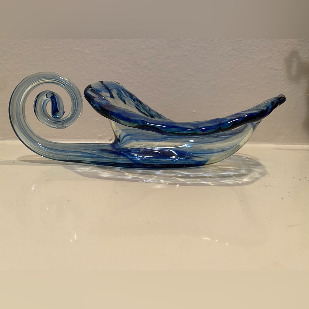 Vintage MidCentury Hand Blown Blue Glass Center Piece